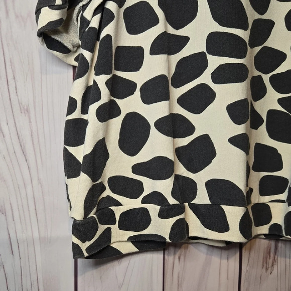 Who What Wear Black and Cream Ruffled Short Sleeve Top Womens 1X - Picture 6 of 9